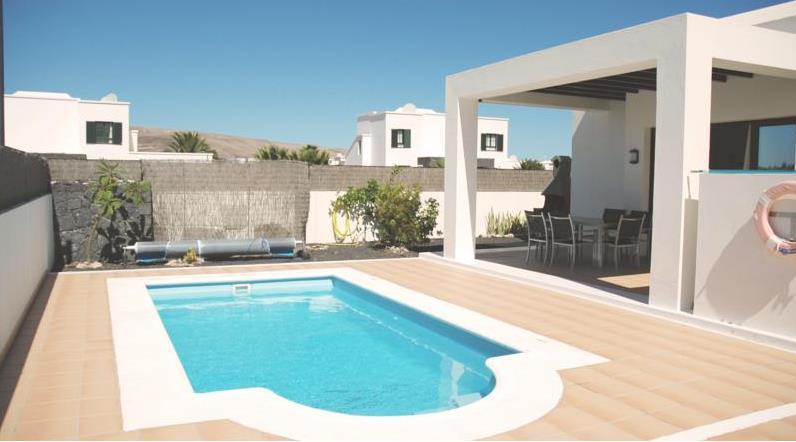 Ereza Buganvillas Villa