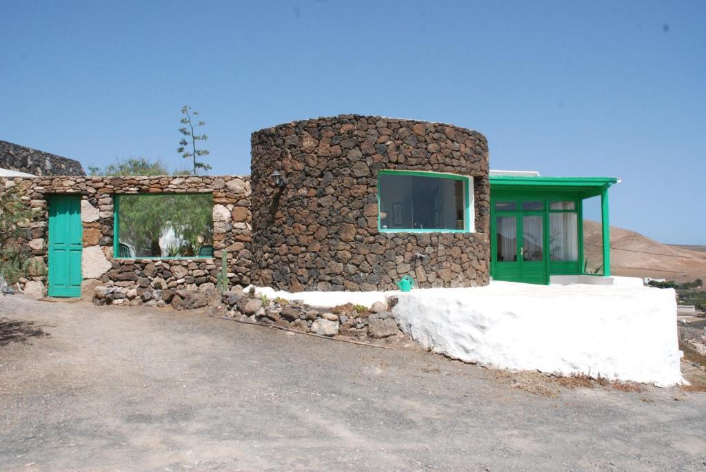 Villa El Perinque Femes