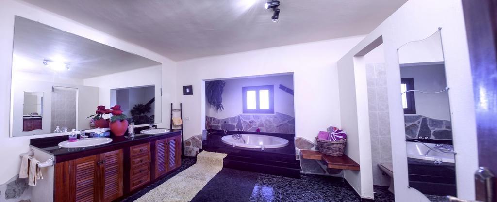 Casa Cristian * La Asomada (Lanzarote)