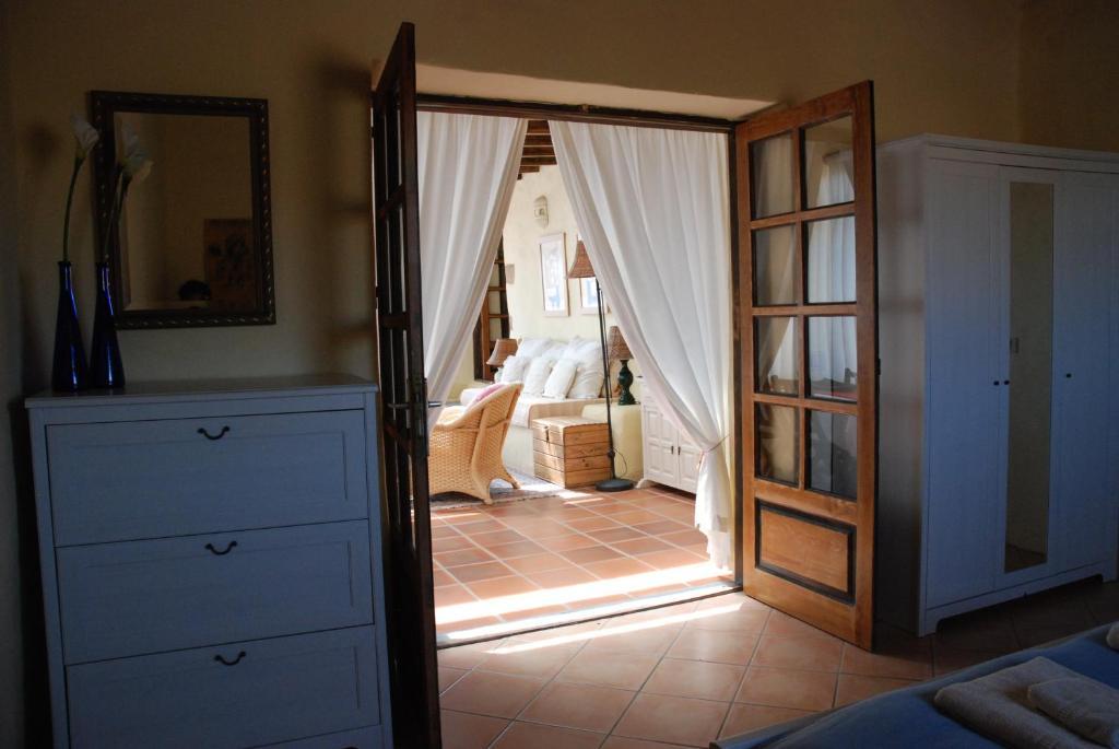 El Perinque Villa Femes