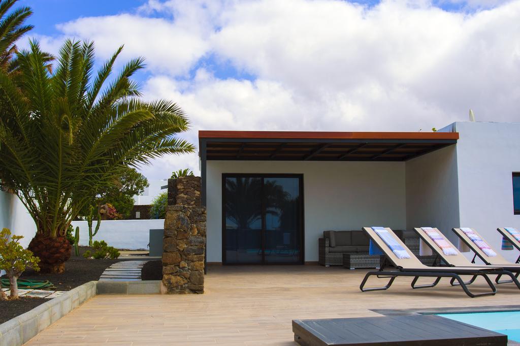 Tayga Playa Blanca (Lanzarote)