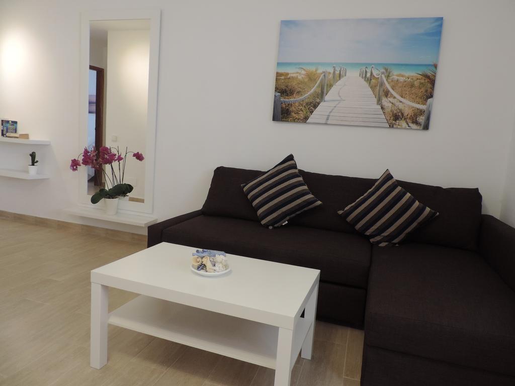 Blue Turtle Apartment, Next To The