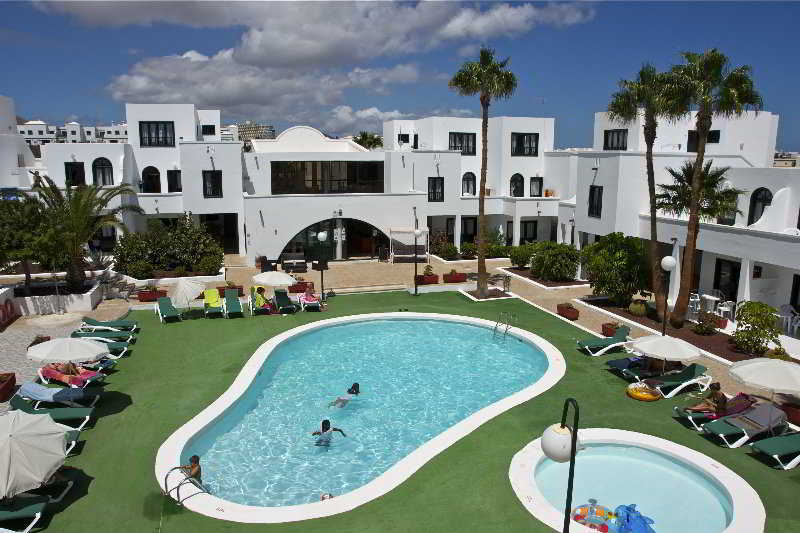 Sol Costa Teguise