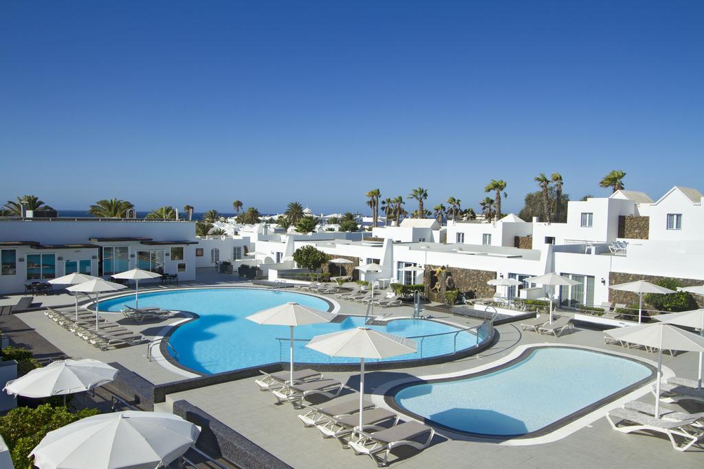 Nautilus Lanzarote Apartahotel 4*