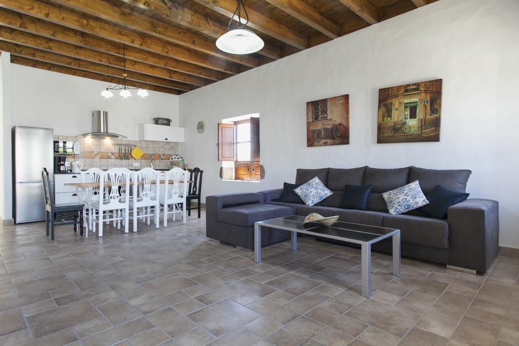 Caserio Leandro Ii Villa