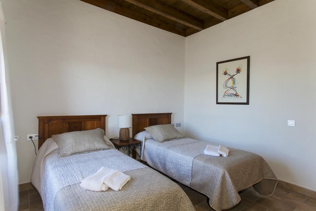 Villa Caserio Leandro Ii *