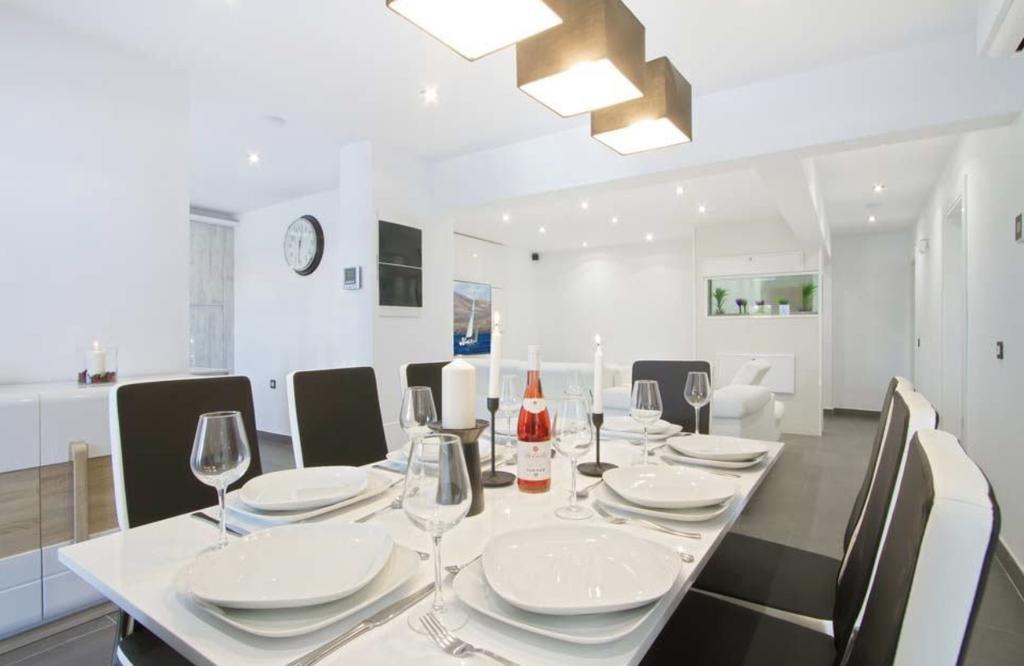 Dreams Suites