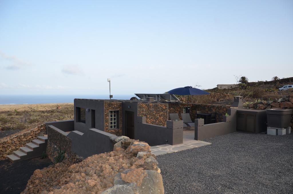 La Casita Del Volcan Holiday home Ye