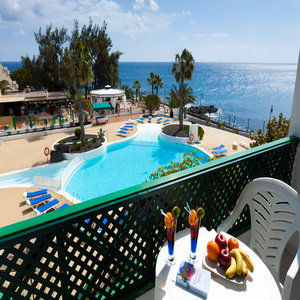 Blue Sea Apartment