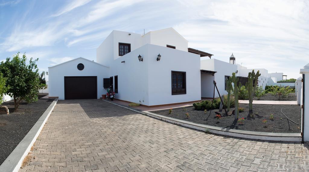 Rosales Villa *