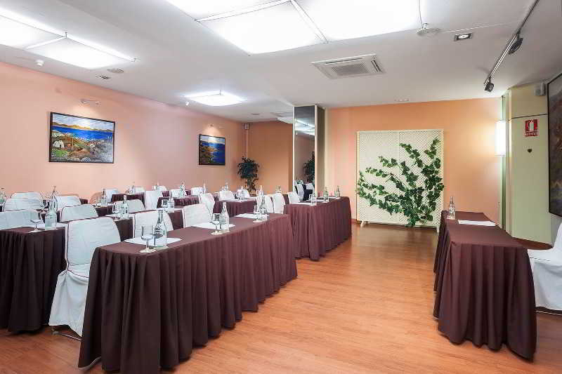 Alexandre Grand Teguise Playa 4*