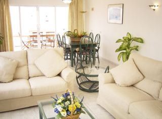 Hotel Costa Volcan And