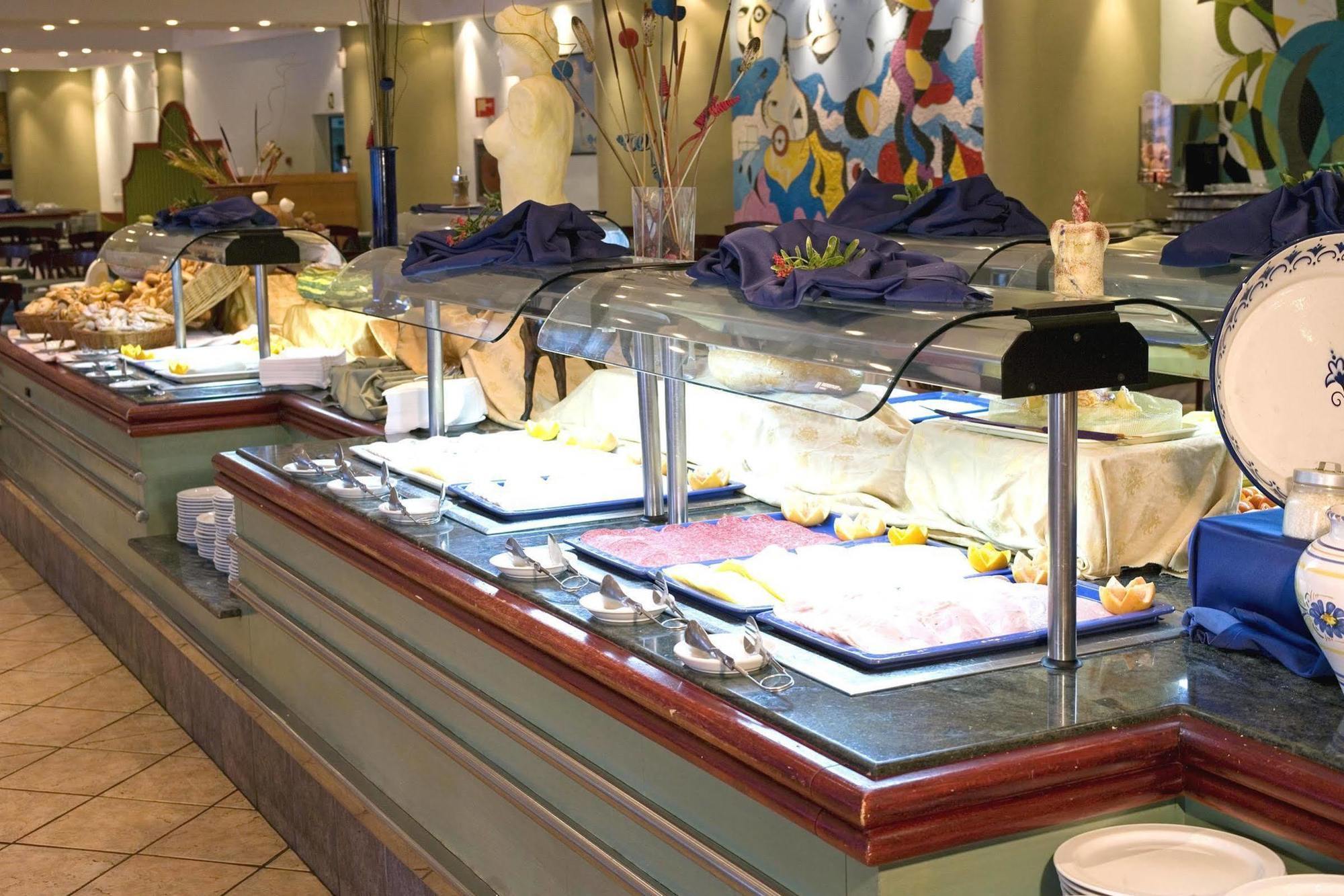 Hl Club Playa Blanca Hotel 4*
