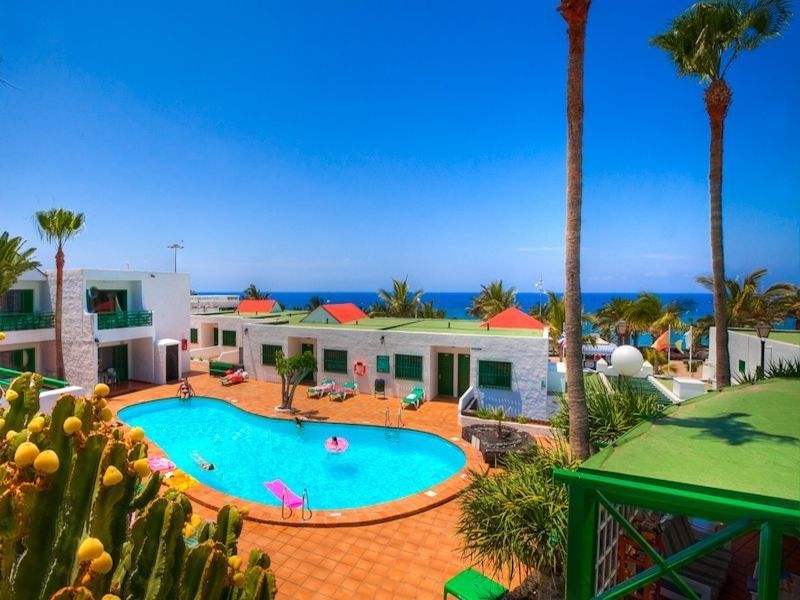 Apartahotel Rocas Blancas 2*