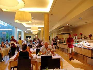 Pocillos Playa, Solo Adultos Hotel