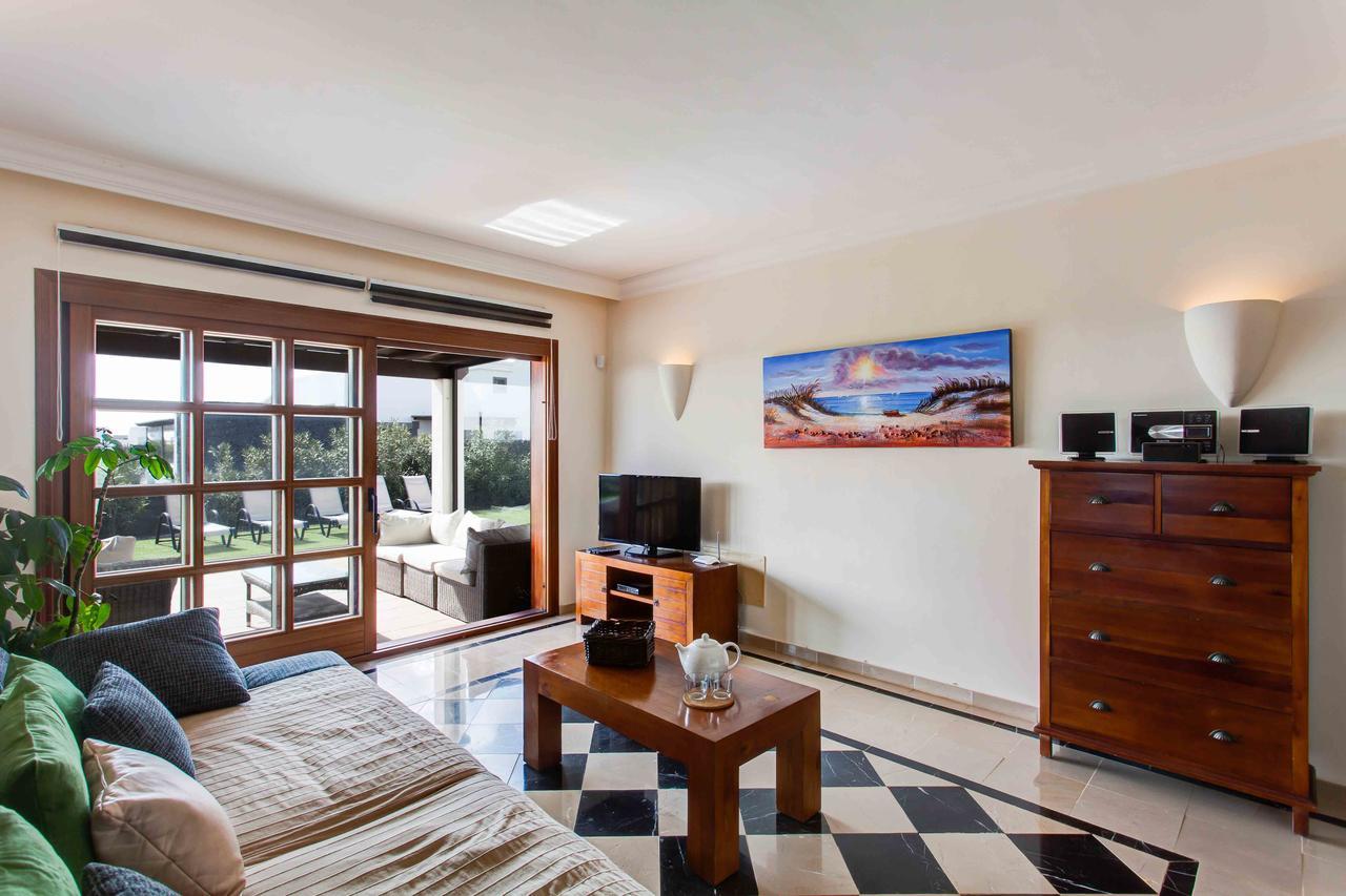 Hipoclub Villas, Zafiro 24 Villa