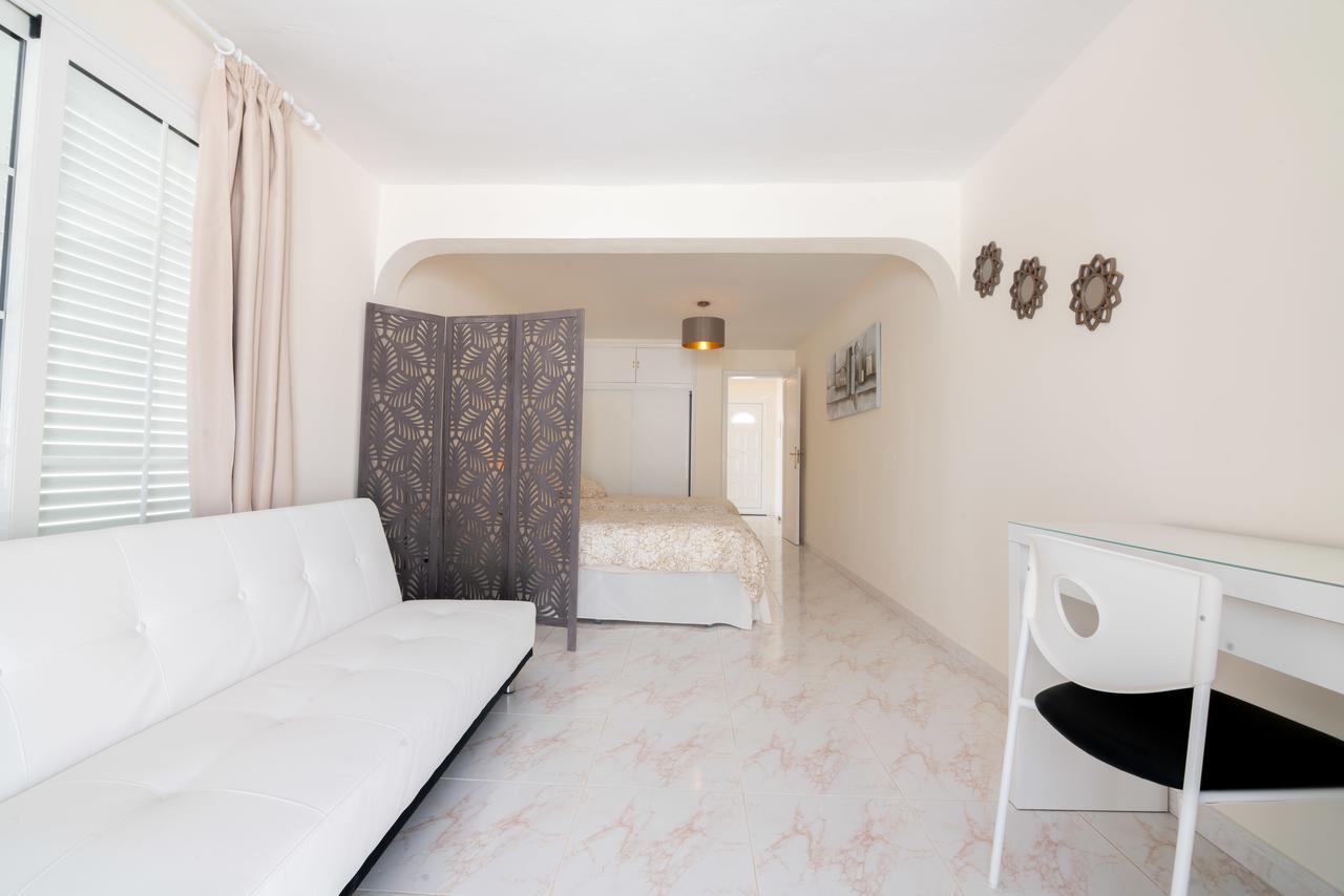 Mariemne Vip Villa Playa Honda (Lanzarote)