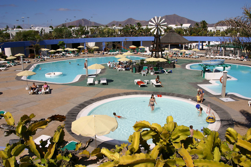 Relaxia Lanzasur Club - Aqualava Water Park Playa Blanca (Lanzarote)