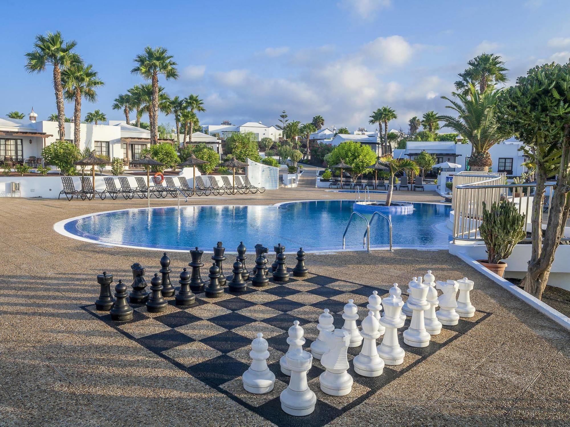 Jardines Del Sol Aparthotel Playa Blanca (Lanzarote)