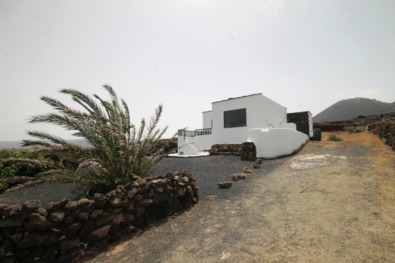 Manoa Eco House *