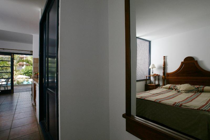 Nazaret Aparthotel Costa Teguise