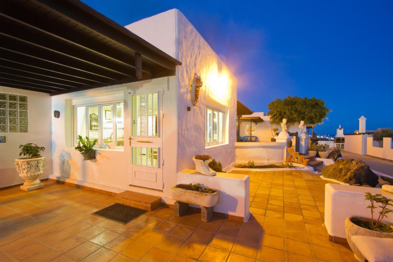 Hostal O Pazo Da Xakina Tías