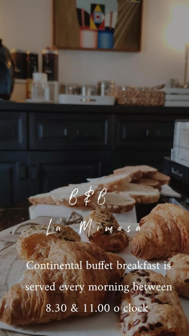 La Mimosa Bed & Breakfast