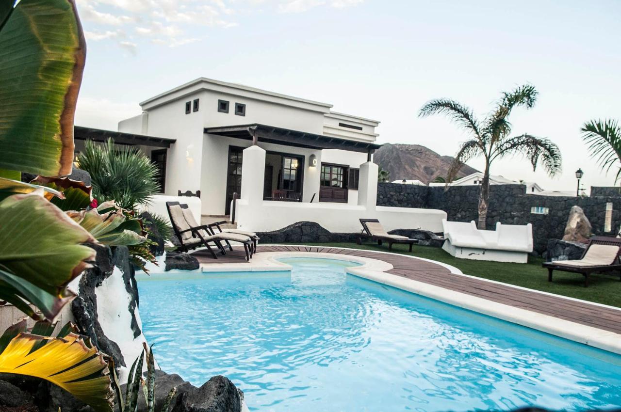 Eslanzarote Victoria, Heated Pool, Super Wifi, Sat Tv Villa *