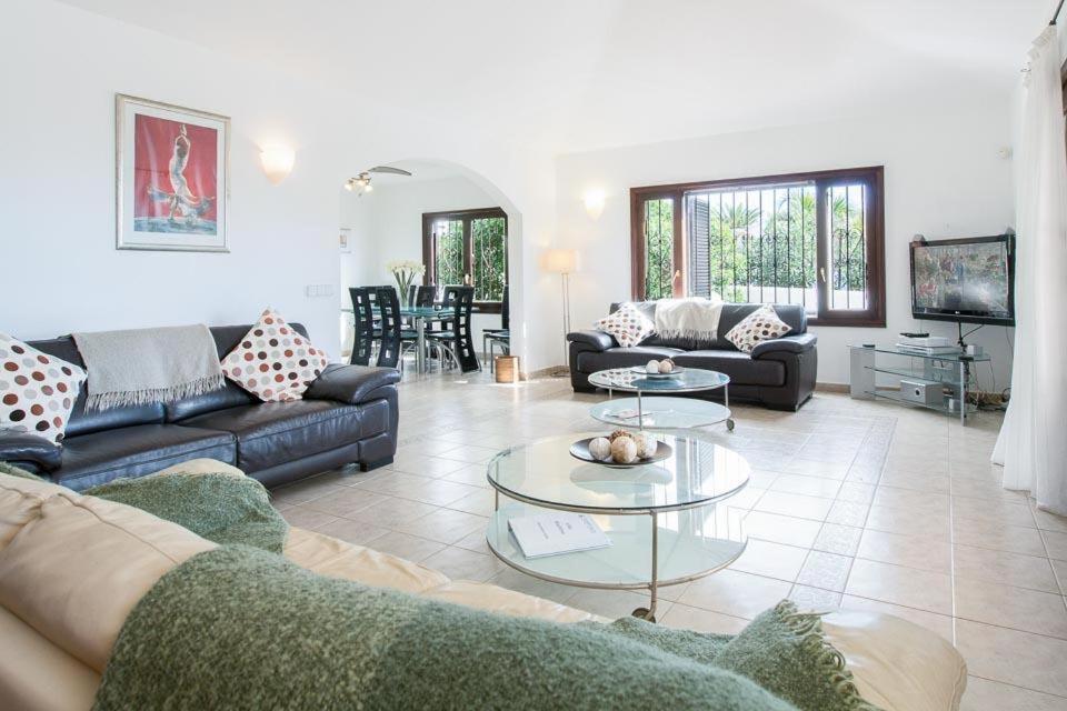 Villa Playa Blanca Sleeps 12 Pool Wifi *