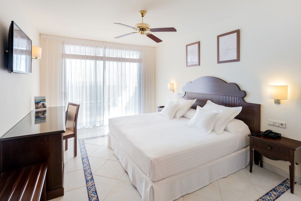 Occidental Lanzarote Mar Hotel 4*