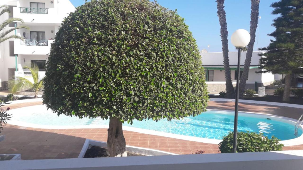 Complejo Residencial Los Carmenes Apartamento *