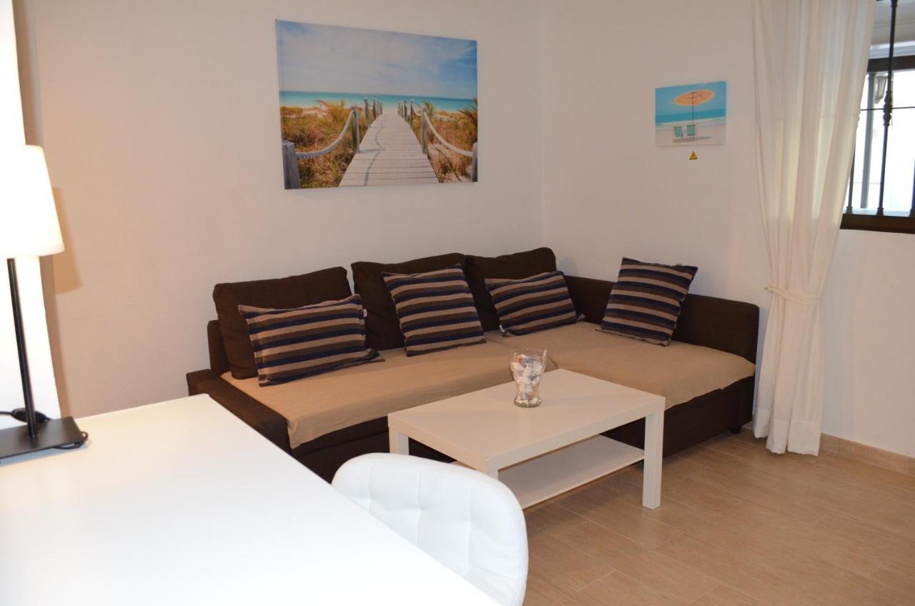 Apartment Blue Turtle Apartment, Next To The Puerto del Carmen (Lanzarote)