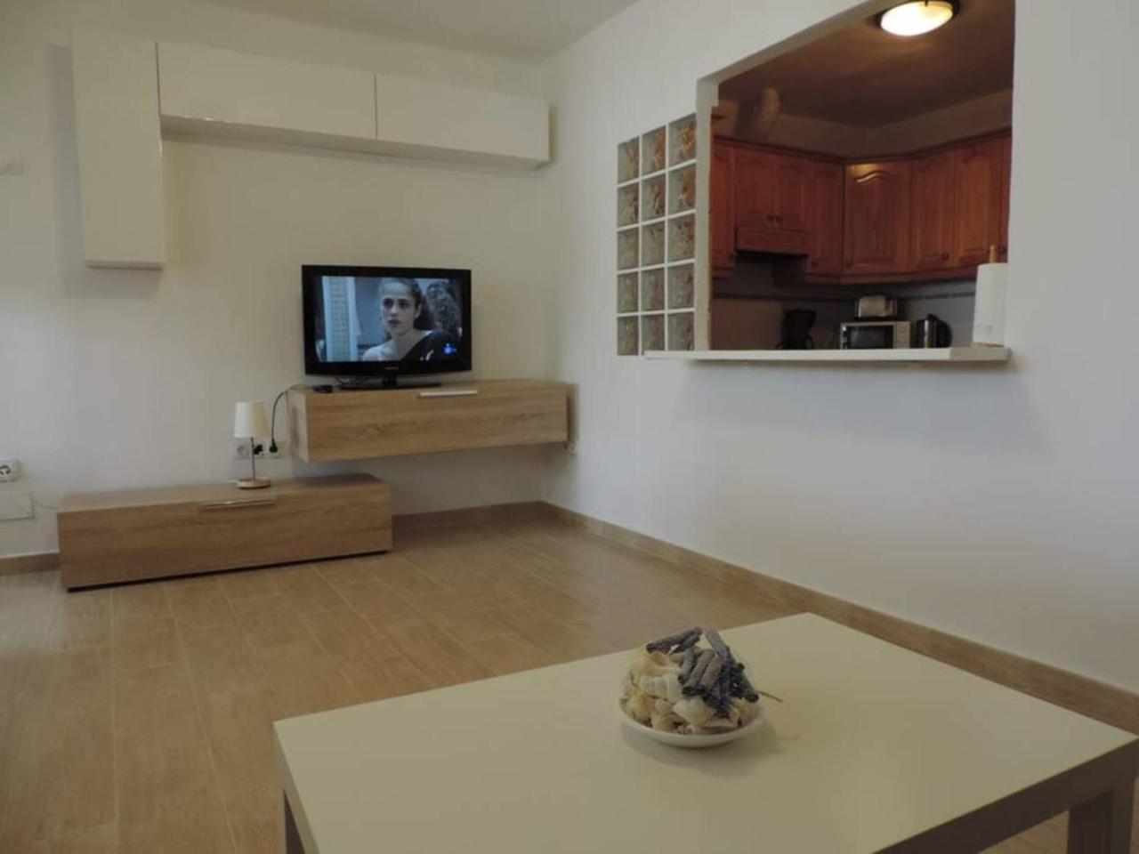 Blue Turtle Apartment, Next To The Puerto del Carmen (Lanzarote)