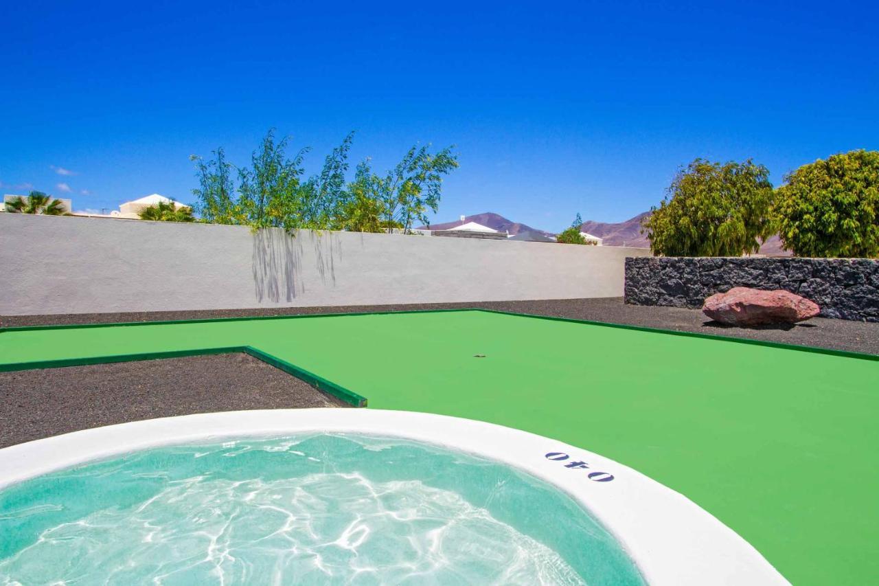 Calima Villa *