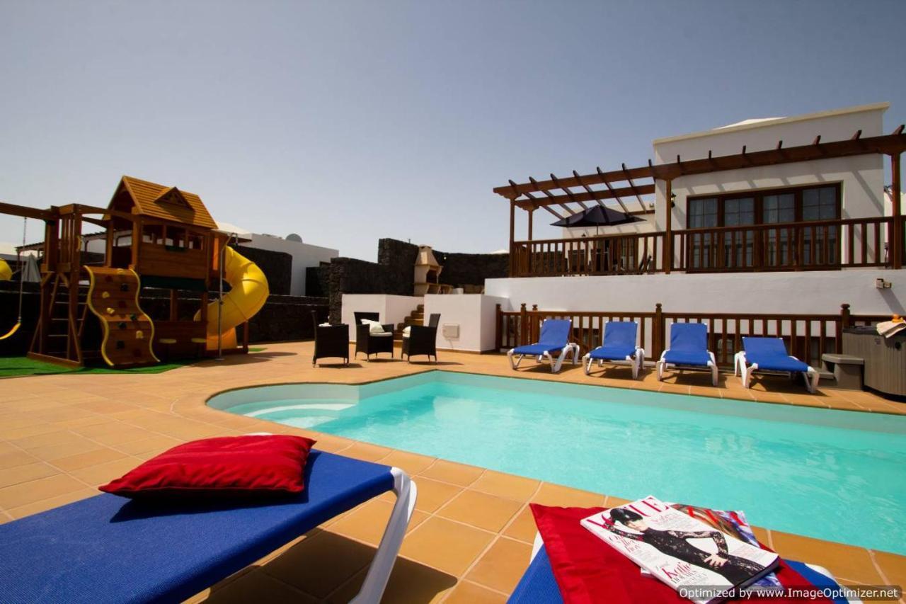 44 Sea Views, Pool,games,hot Tub, Office With Computer+ Wifi