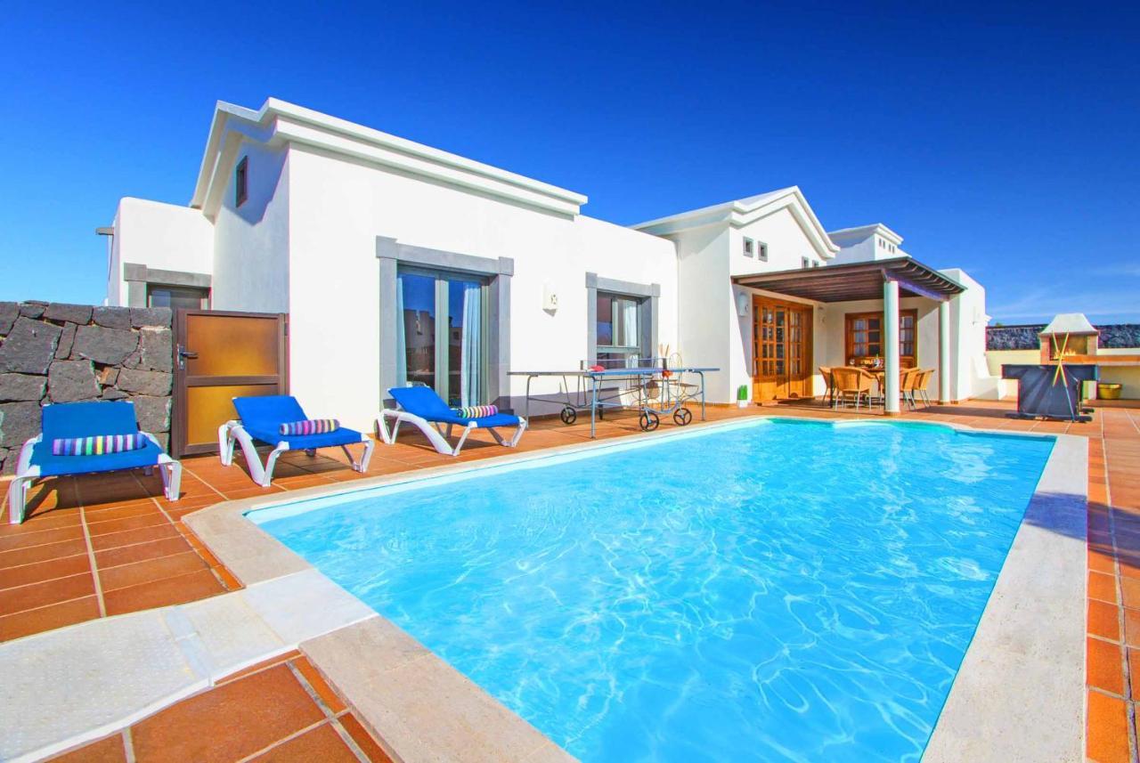 Argentina Villa *