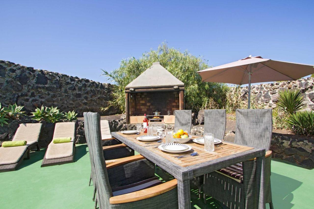 La Fuente Villa Tias