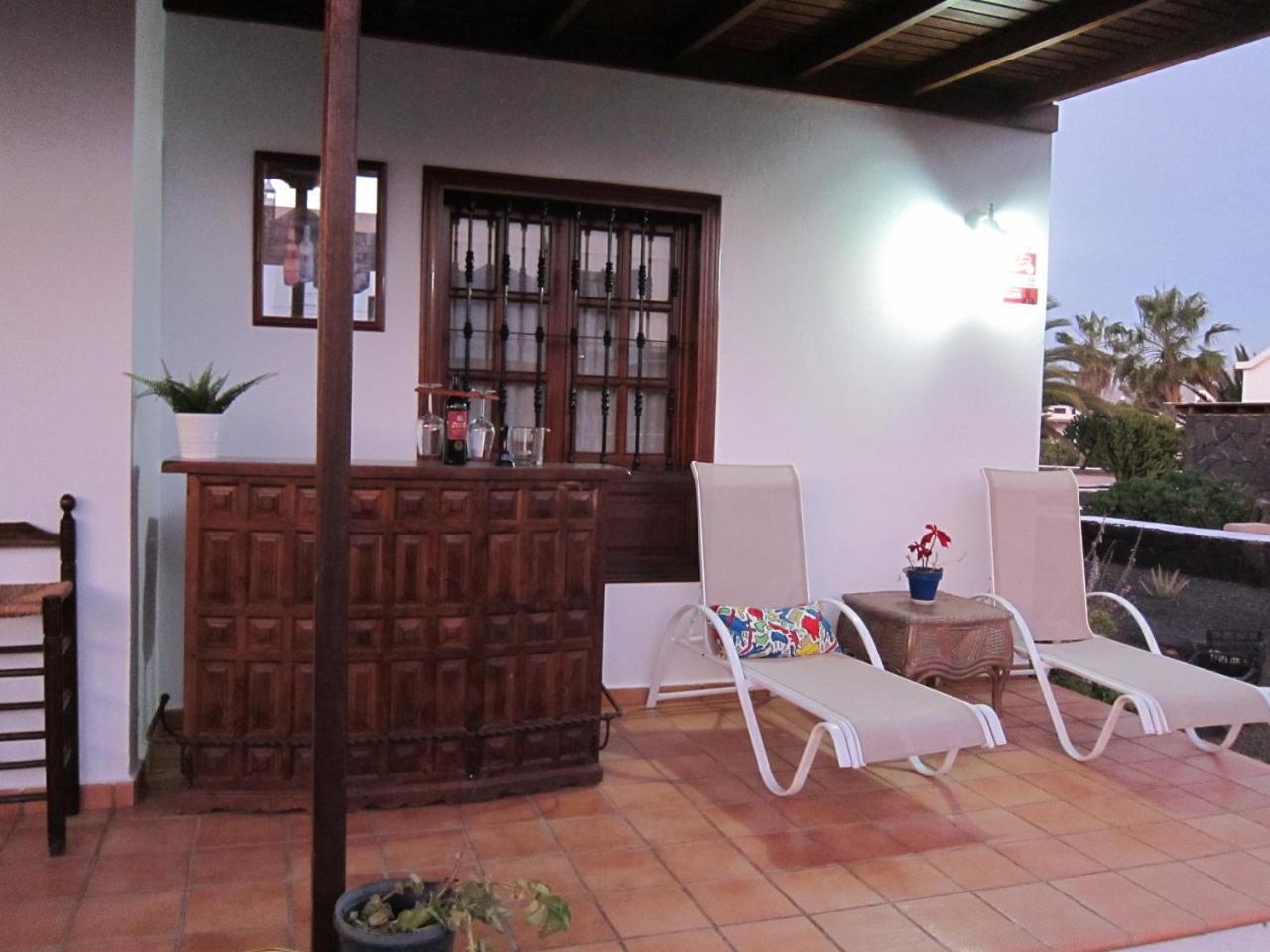 Cactus & Aloe Villa *