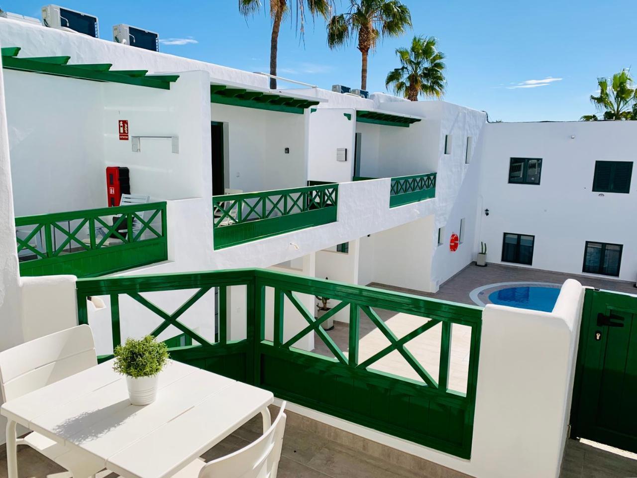 Zalabar Aparthotel Tias