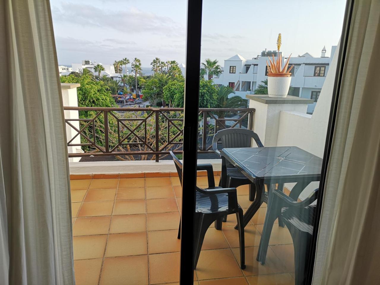 Albatros Private Apartamento Costa Teguise