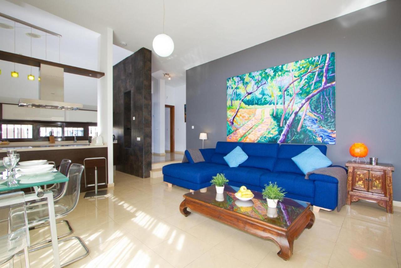 Villa Paraiso *
