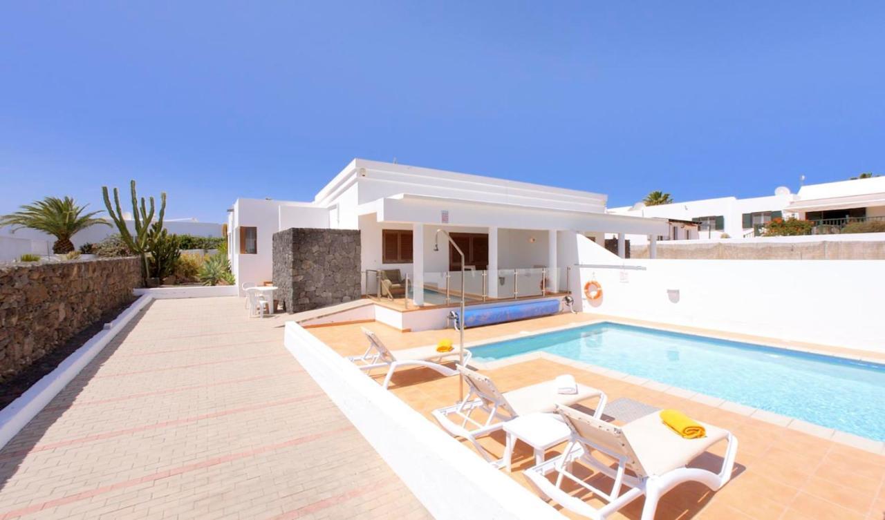 Mi Casa Villa *