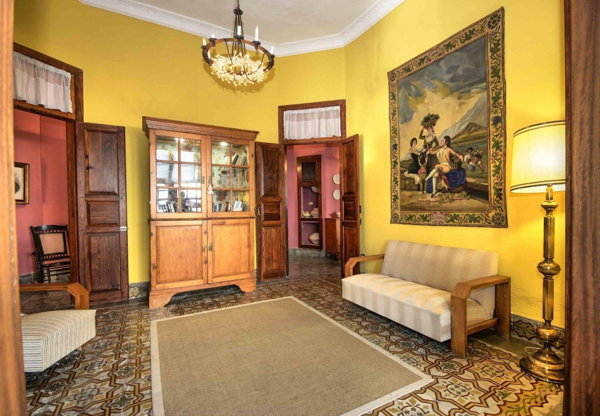 Hotel Casa Lola Y Juan 3*