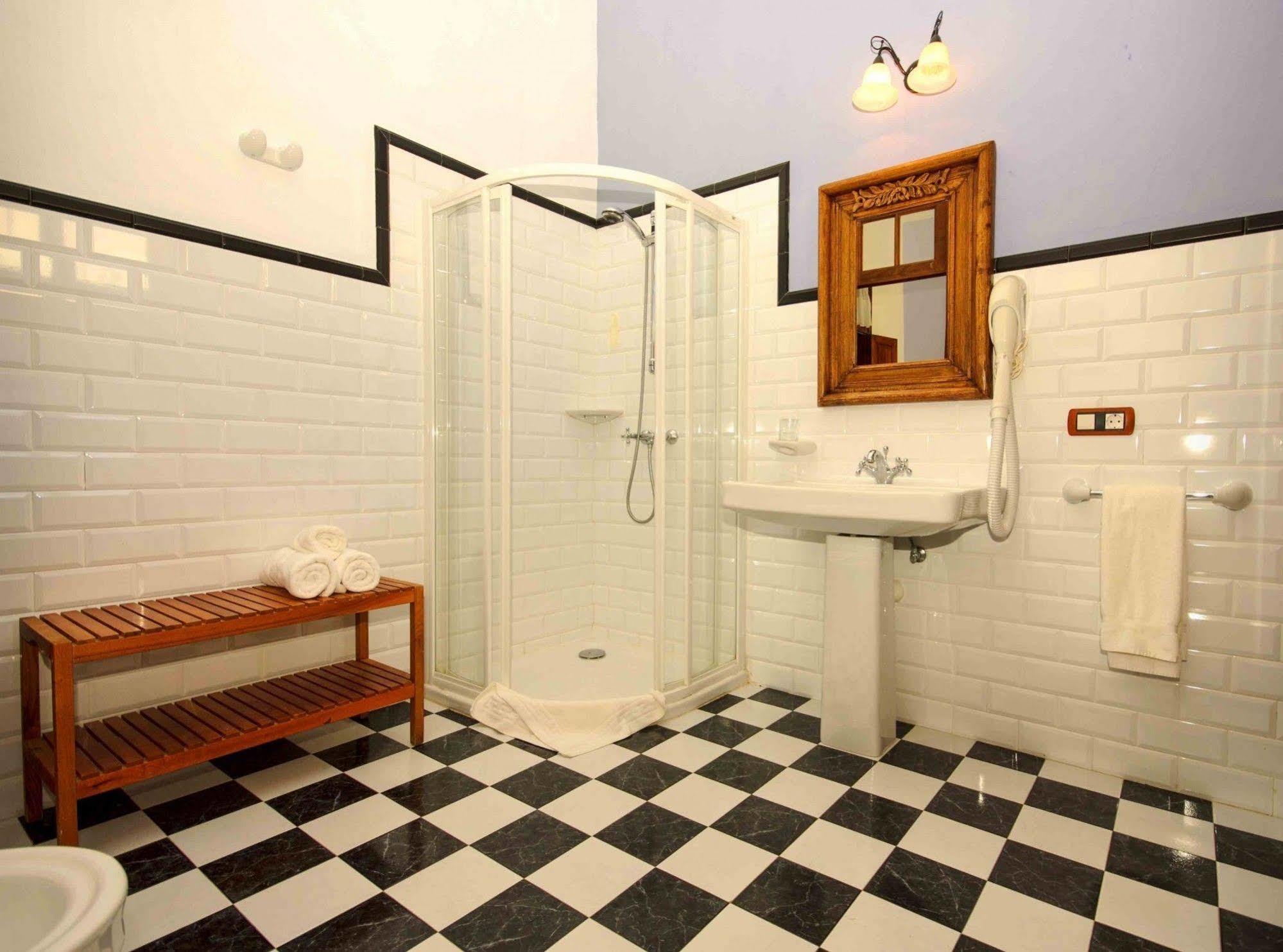 Casa Lola Y Juan Hotel 3*