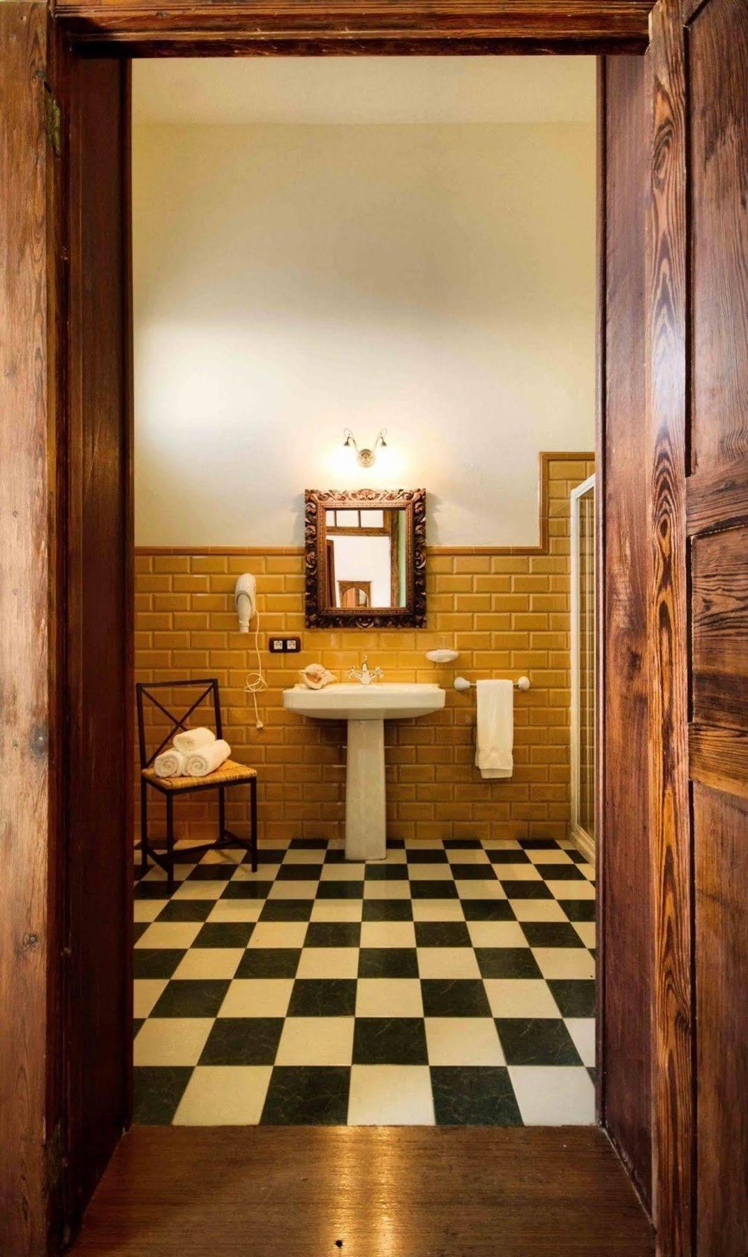 Casa Lola Y Juan Hotel 3*