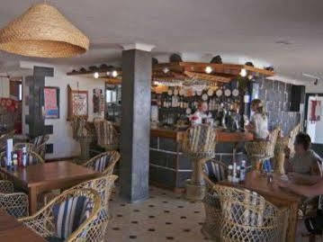 Pueblos Apartahotel