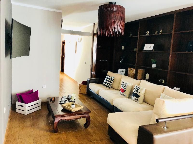 Canaryislandshost L Luxurious In The Town Villa