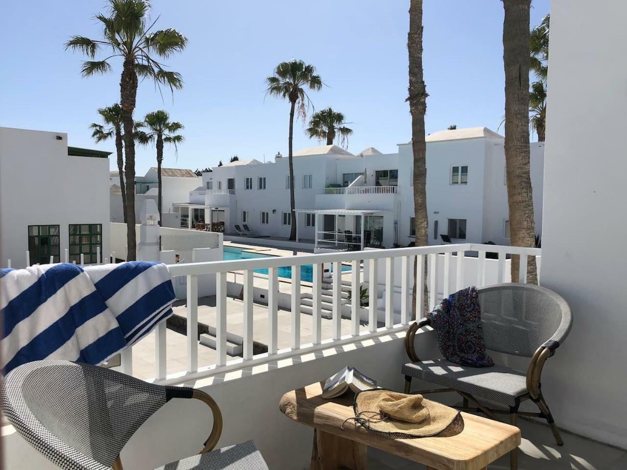Sea Breeze With Shared Pool And Near The Beach Costa Teguise