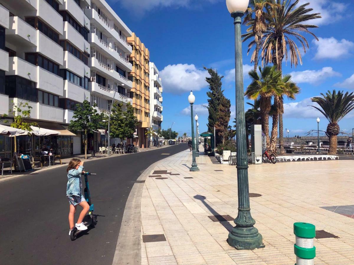 Arrecife Sands- Seafront - Sea Views - Private Underground Parking Apartamento Arrecife (Lanzarote)