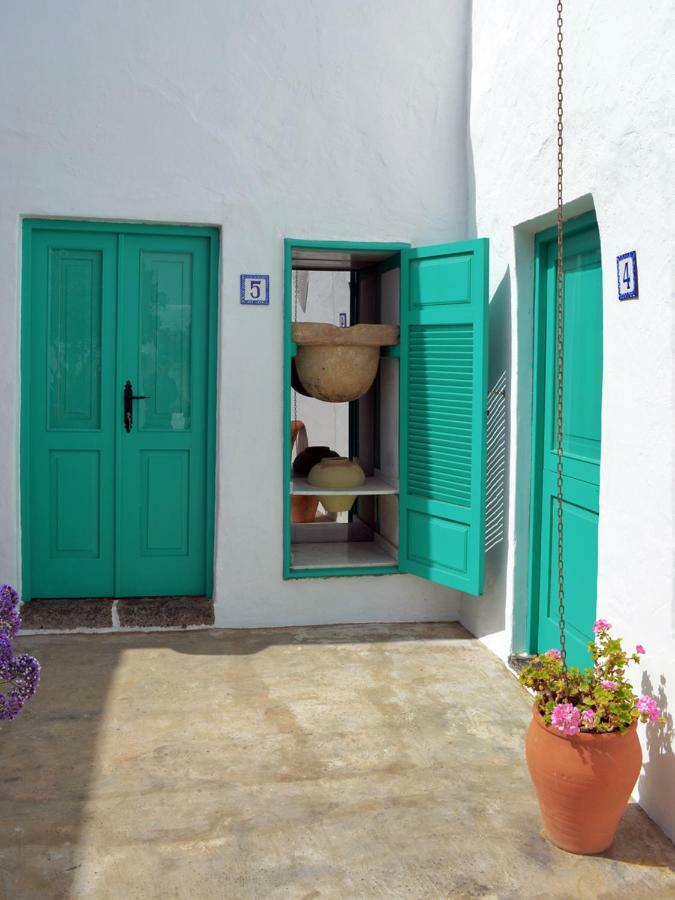 Lirios Rural - Adults Only 3*